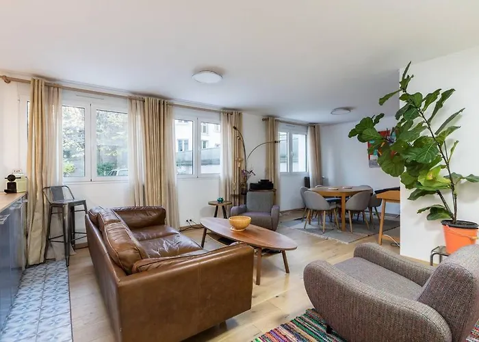 Belleville Apartment
